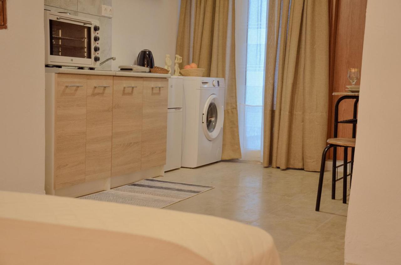 Vel Boutique Suites Agia Galini  Exterior photo